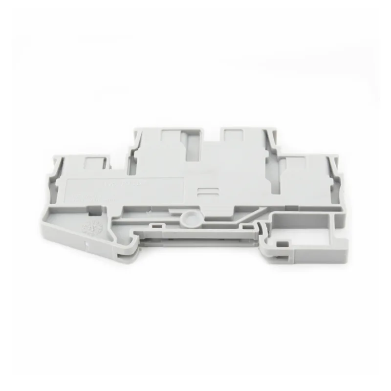 PTTB4 napajalni priključni blok za din letev